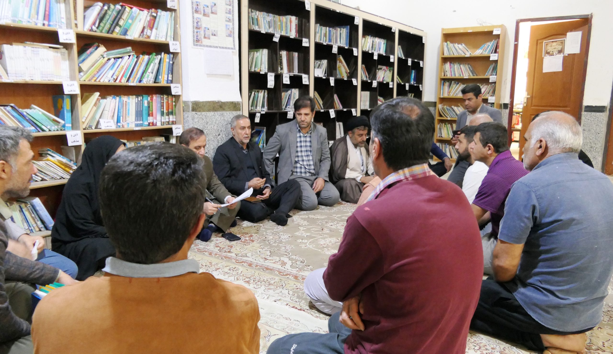 دیدار مدیر نمایندگی ستاد دیه استان با زندانیان دهدشتی