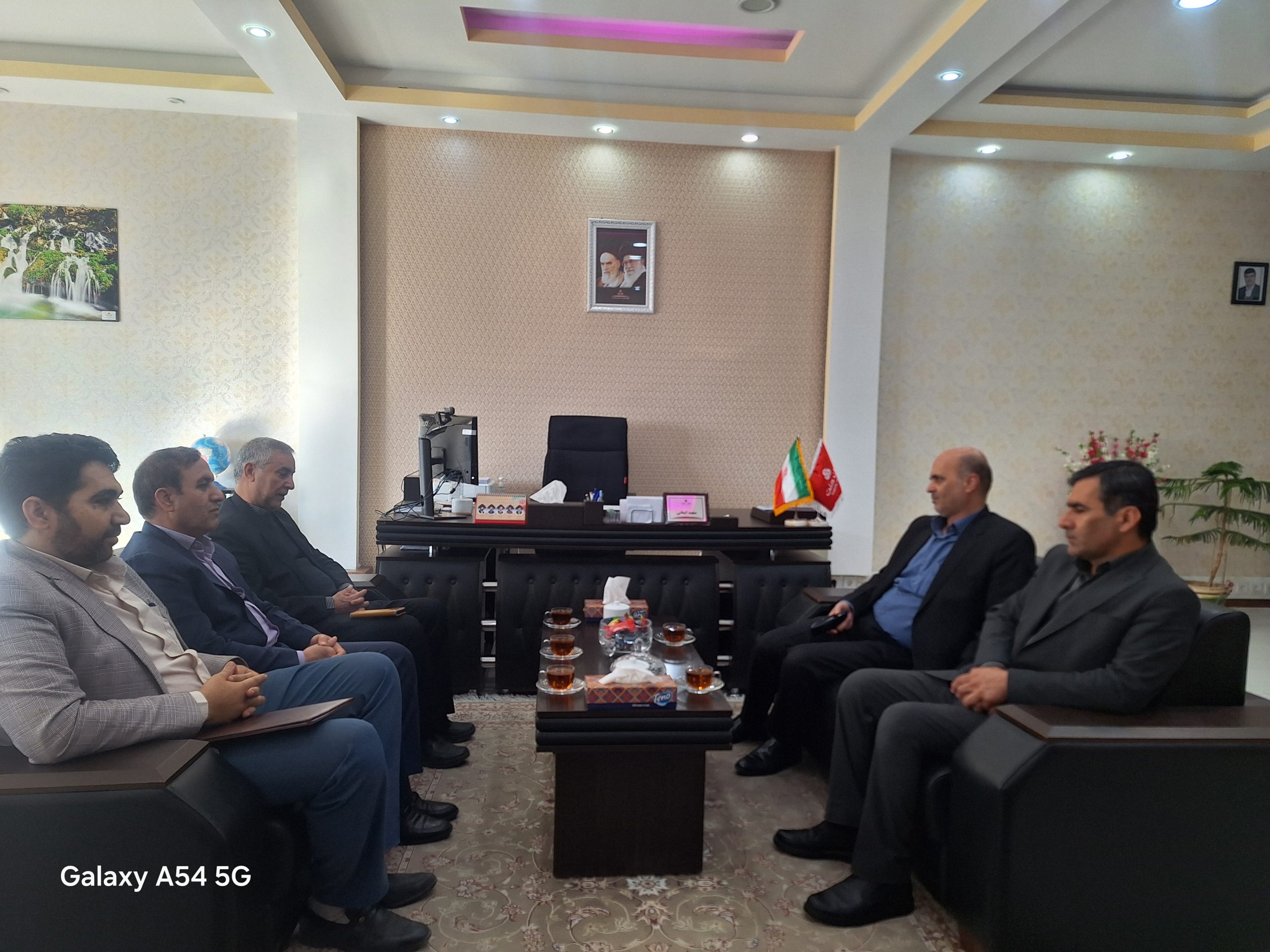 تجلیل از همکاری بانک ملت با نمایندگی ستاد دیه استان کهگیلویه وبویراحمد