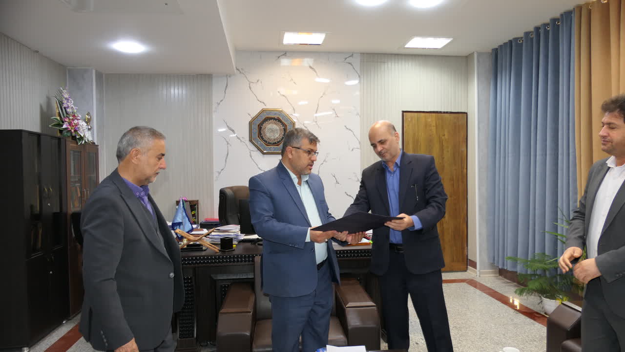 تقدیر از بانک های عامل در کمک به آزادی زندانیان جرائم غیر عمد در یاسوج