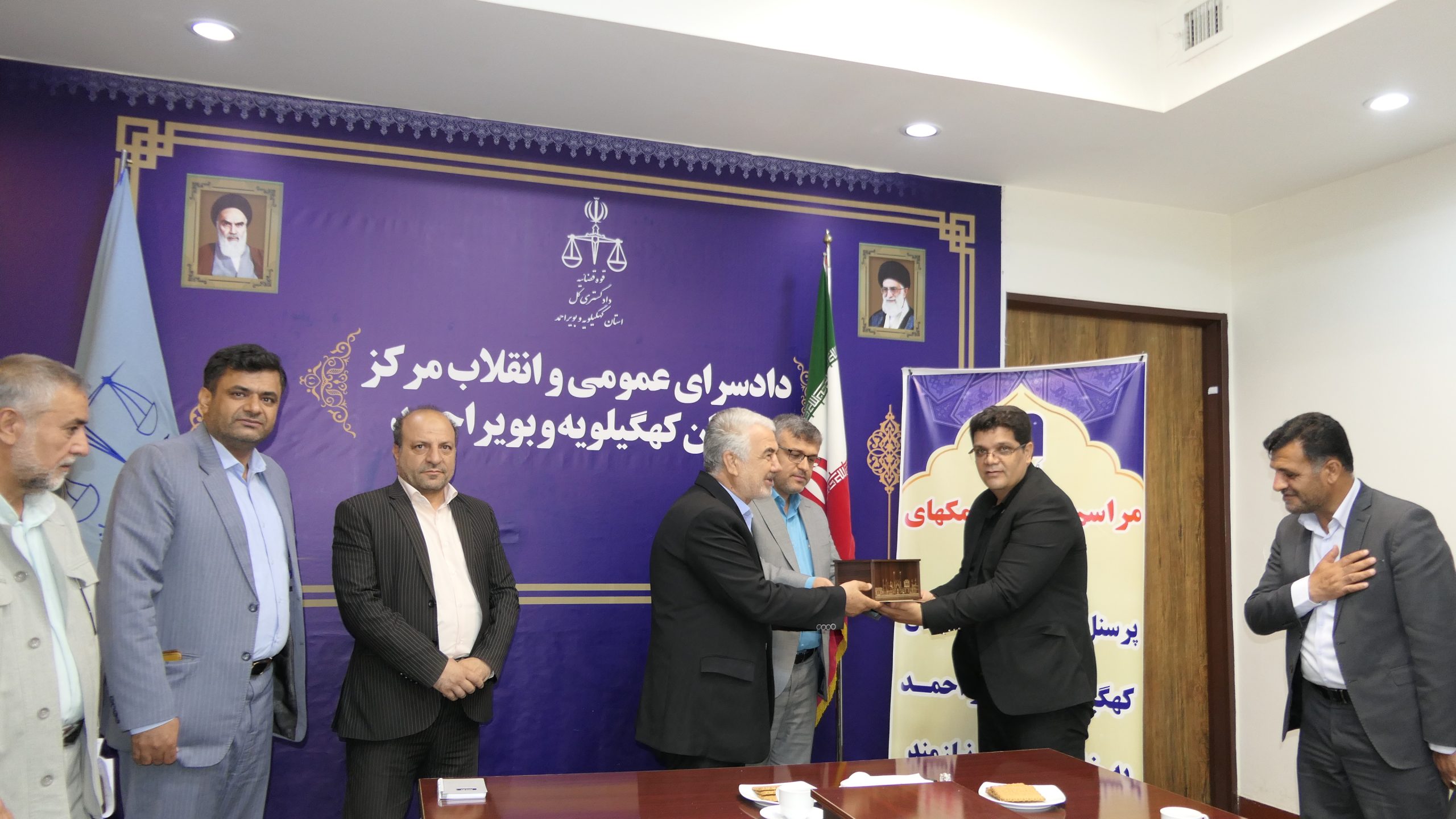 تجلیل ازاقدام ارزنده بانک صادرات برای کمک به آزادی زندانیان جرائم غیر عمد در یاسوج