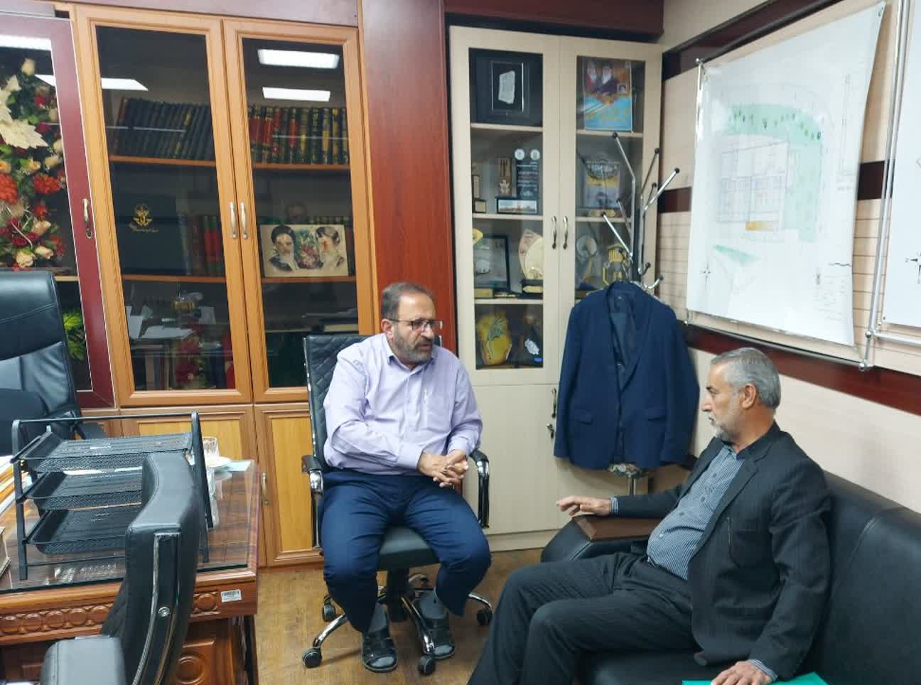 تسریع در رسیدگی پرونده ها در دیدار نمایندگی ستاد دیه با مدیر کل زندان های استان